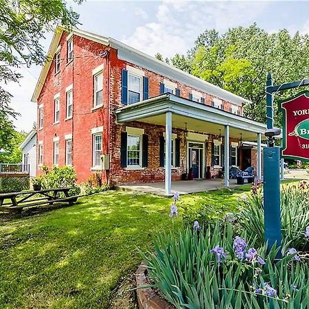 The Yorkshire Inn フェルプス エクステリア 写真